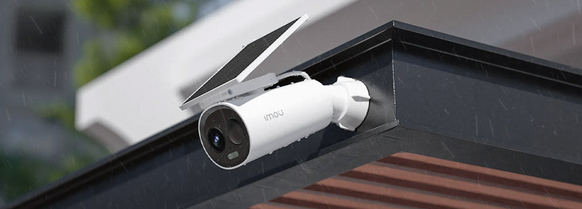 Camera supraveghere exterior WiFi cu panou solar , 5 MP, 2.8 mm,  lumina alba 15 m, 5000 mAh, slot card, microfon si difuzor.